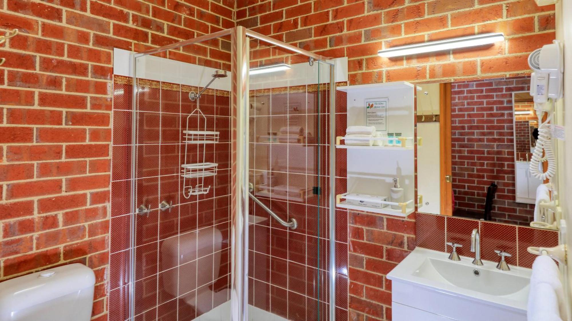 Elms Motor Inn Tumut Dış mekan fotoğraf